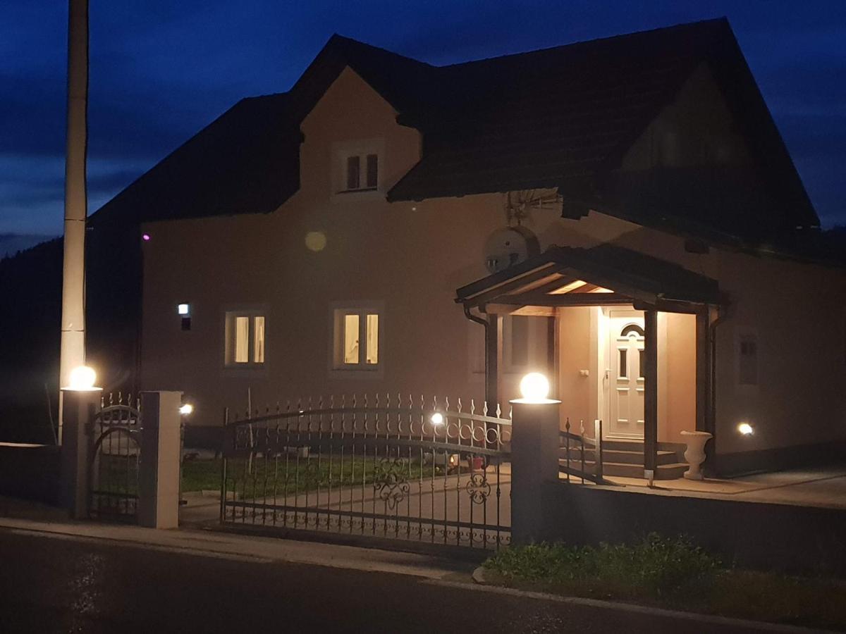 Villa Lady Di Plitvice Vrhovine Exteriör bild