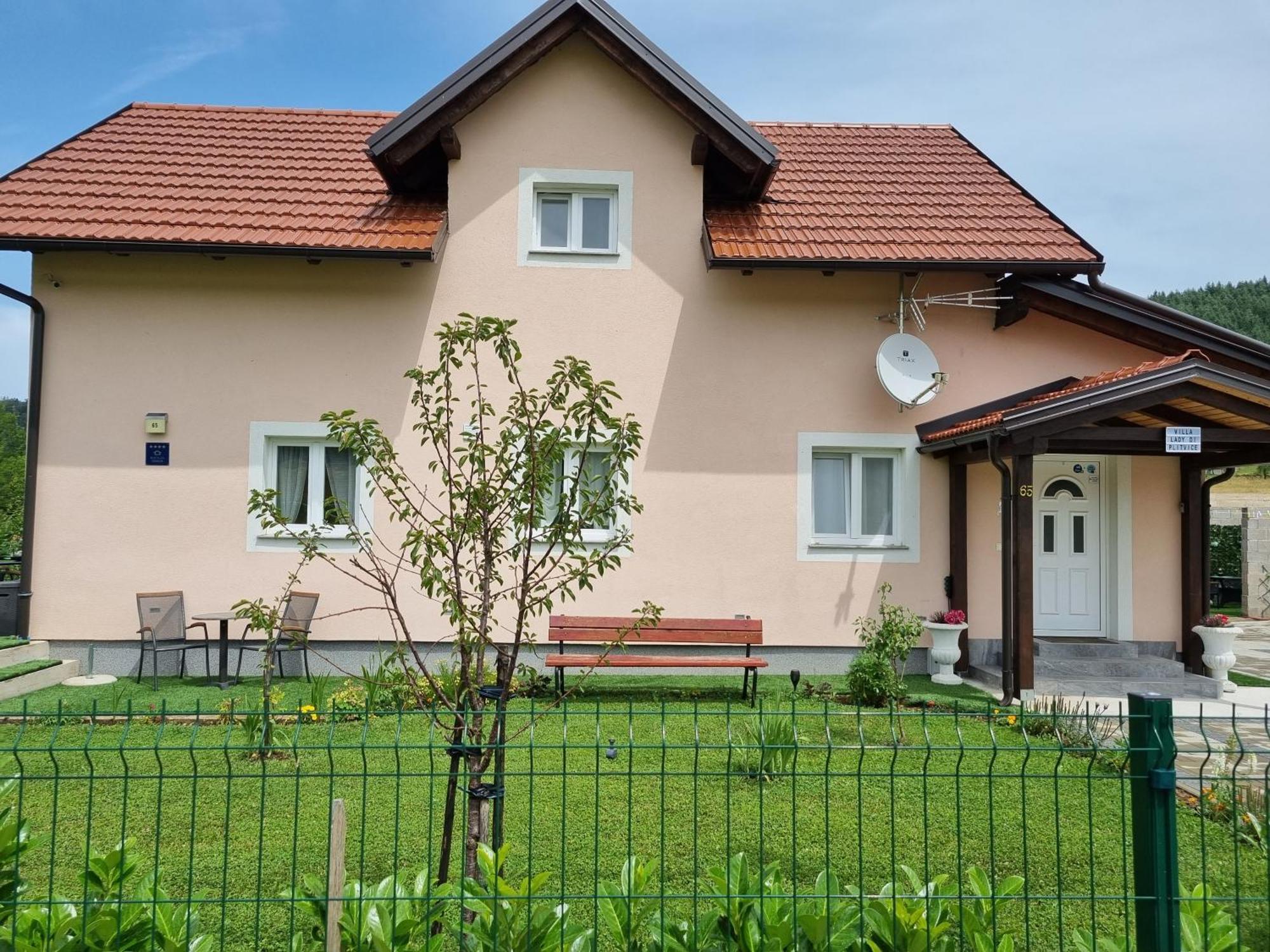 Villa Lady Di Plitvice Vrhovine Exteriör bild